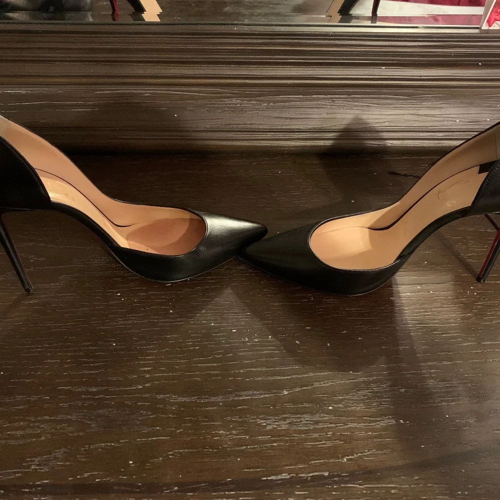 Heels - Picture 1 of 3